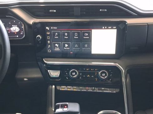 Used 2026 GMC Sierra 1500 Denali w/ Denali Reserve Package RWD image 4