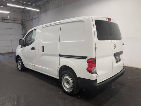 Used 2015 Nissan NV200 S w/ Back Door Glass Package FWD image 5