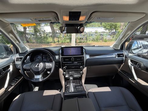 Certified 2023 Lexus GX 460 Premium w/ Premium Package AWD/4WD image 35