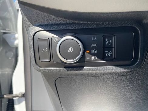 New 2026 Ford Explorer Active w/ Active Comfort Package RWD image 17