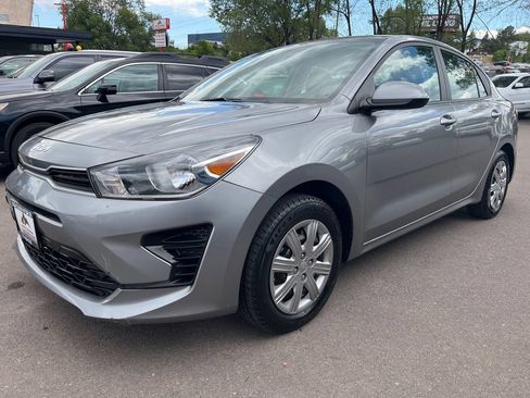 Used 2022 Kia Rio S FWD image 3