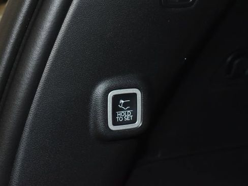 New 2026 Jeep Cherokee Overland w/ Trailer Tow Group image 34