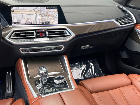 Used 2022 BMW X6 M50i w/ Executive Package AWD/4WD image 29