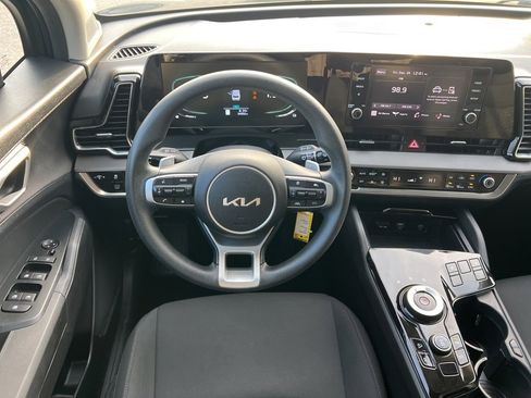 Certified 2023 Kia Sportage LX image 20