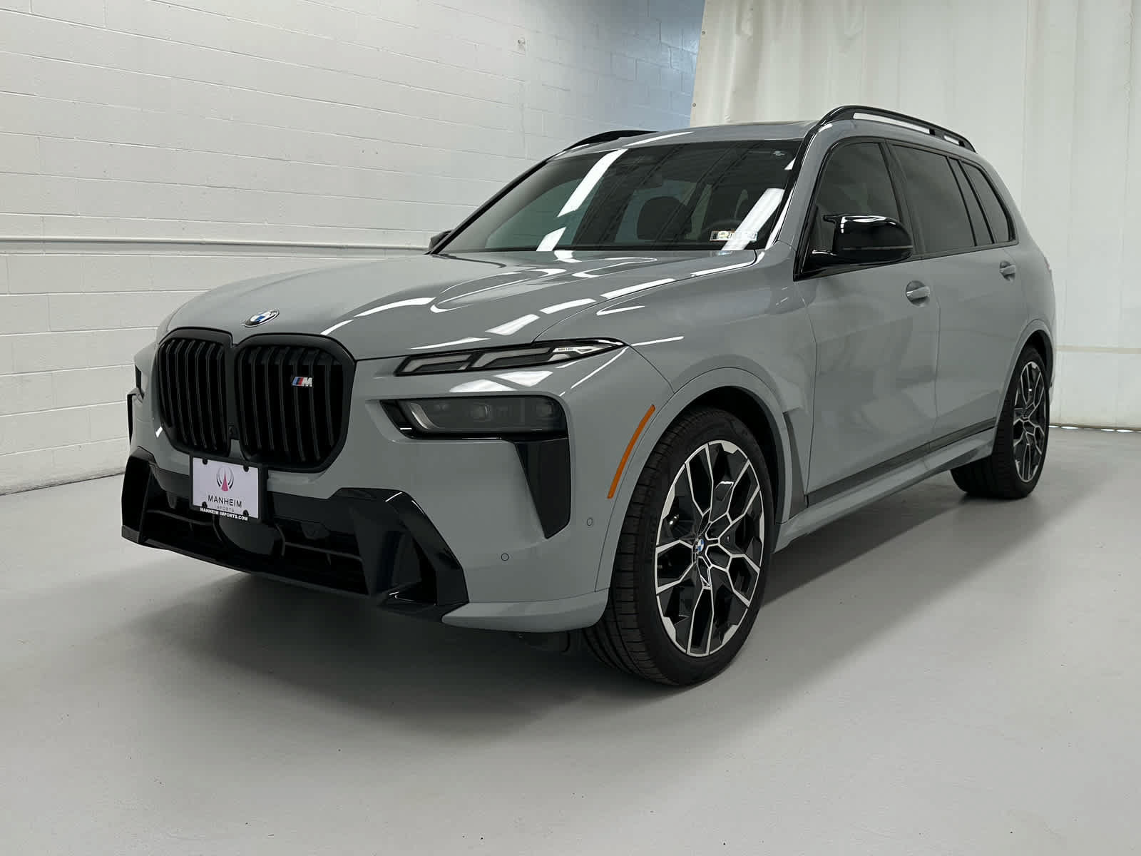 Used 2026 BMW X7 M60i AWD/4WD image 4