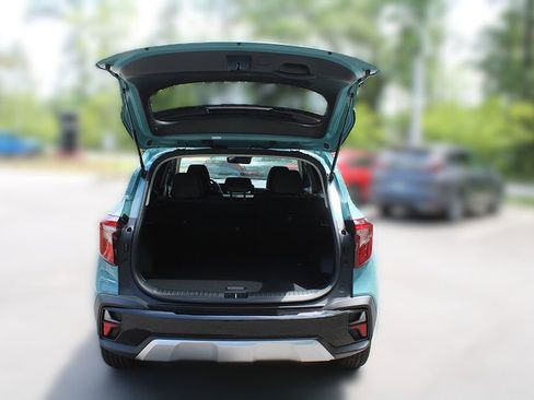 New 2026 Kia Seltos S image 9