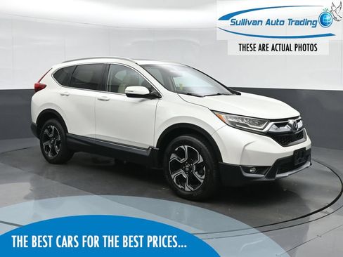 Used 2018 Honda CR-V Touring image 1