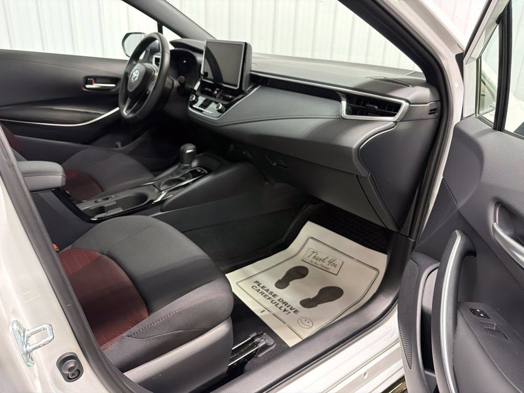 Used 2024 Toyota Corolla SE FWD image 15