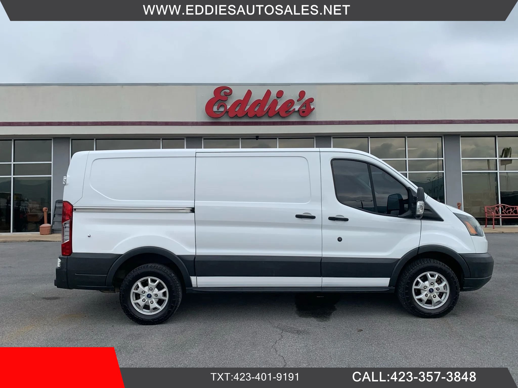 Used 2015 Ford Transit 250 130 Low Roof RWD image 1