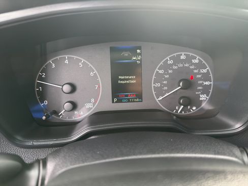 Used 2025 Toyota Corolla LE w/ Convenience Package FWD image 10