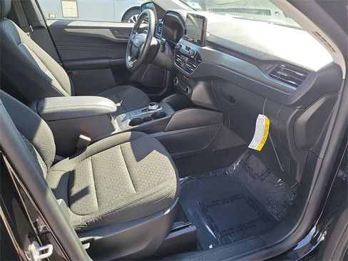 Used 2025 Ford Escape Active image 13