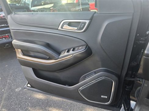 Used 2019 GMC Yukon Denali w/ Denali Ultimate Package image 24