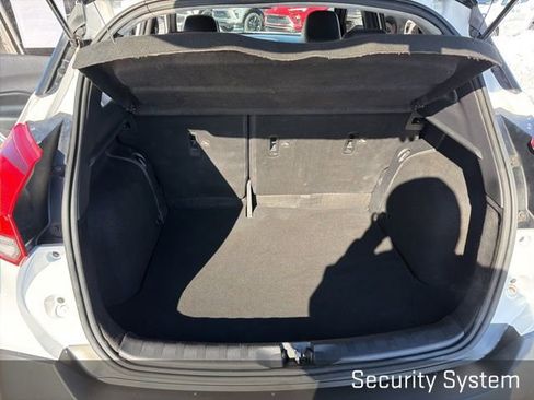 Used 2019 Nissan Kicks SR w/ SR Premium Package image 24