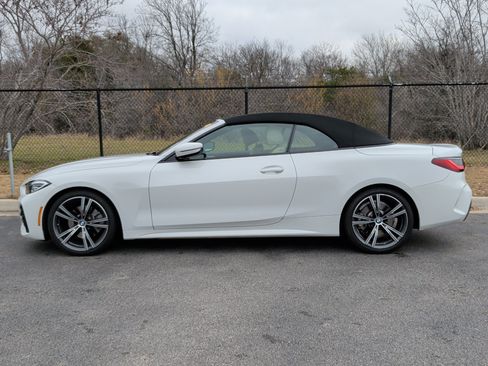 Used 2023 BMW 430i Convertible w/ M Sport Package image 10