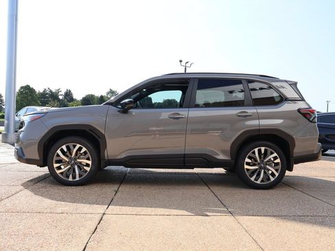New 2026 Subaru Forester Touring AWD/4WD image 3