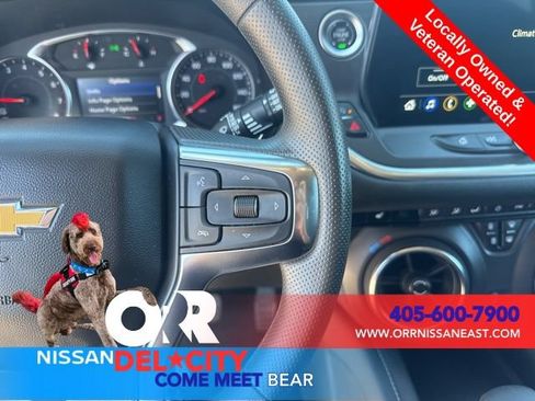 Used 2025 Chevrolet Blazer LT FWD image 17