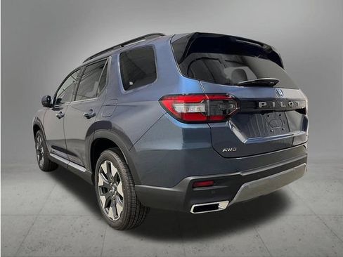 New 2026 Honda Pilot Elite image 3