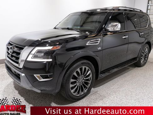 Used 2022 Nissan Armada Platinum RWD image 2