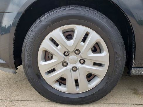 Used 2016 Dodge Grand Caravan SE w/ Quick Order Package 29E SE FWD image 27