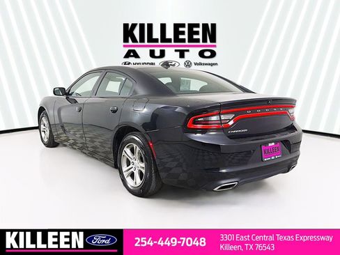 Used 2023 Dodge Charger SXT image 6