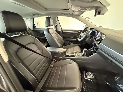 Used 2024 Volkswagen Jetta SE image 14