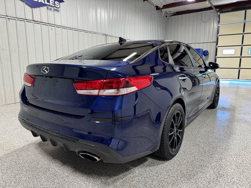 Used 2020 Kia Optima LX image 4