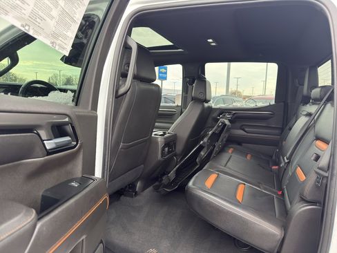 Used 2022 GMC Sierra 1500 AT4 w/ AT4 Preferred Package image 30