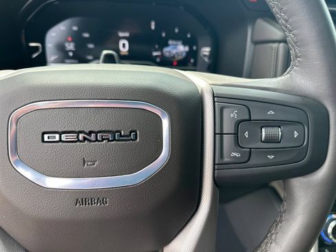 Used 2024 GMC Yukon XL Denali w/ Advanced Technology Package AWD/4WD image 28