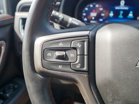 Used 2023 Chevrolet Suburban RST w/ Luxury Package image 23