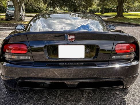 Used 2006 Dodge Viper SRT-10 RWD image 7