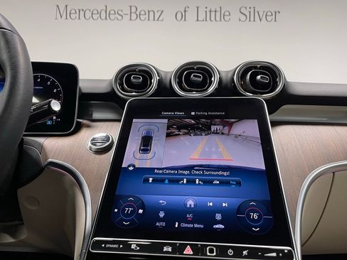 Used 2025 Mercedes-Benz C 300 4MATIC Sedan image 34