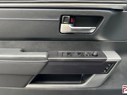Used 2023 Toyota Tundra Platinum image 11