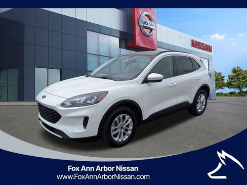 Used 2020 Ford Escape SE AWD/4WD image 1