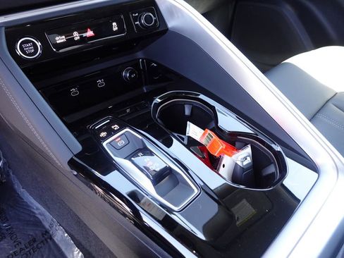 New 2025 Audi Q5 2.0T Premium Plus image 22