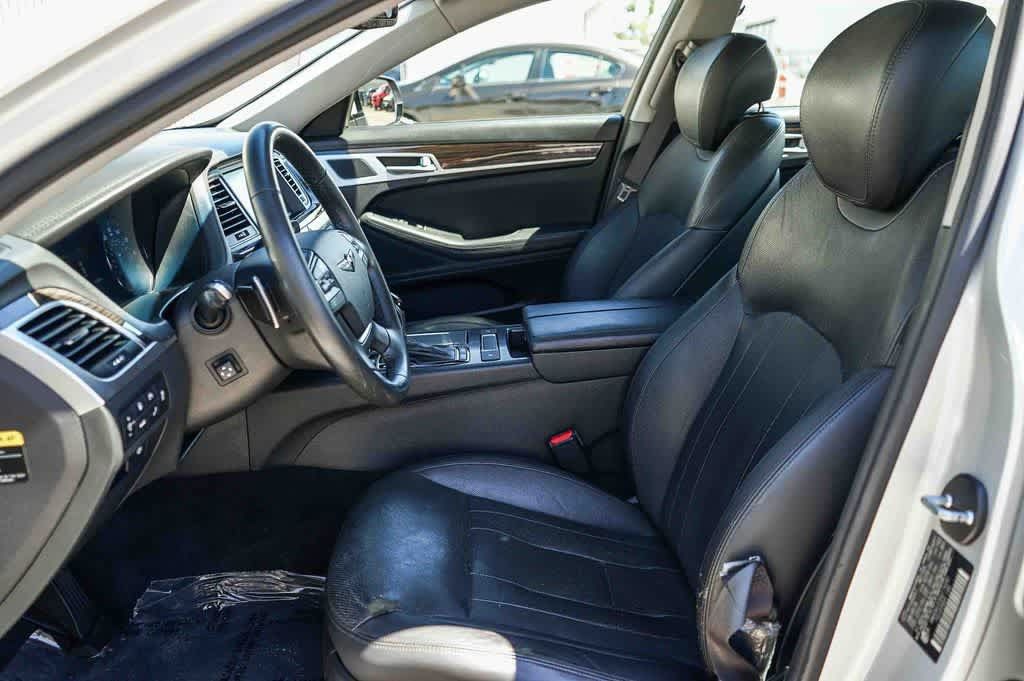Used 2017 Genesis G80 3.8 RWD image 17