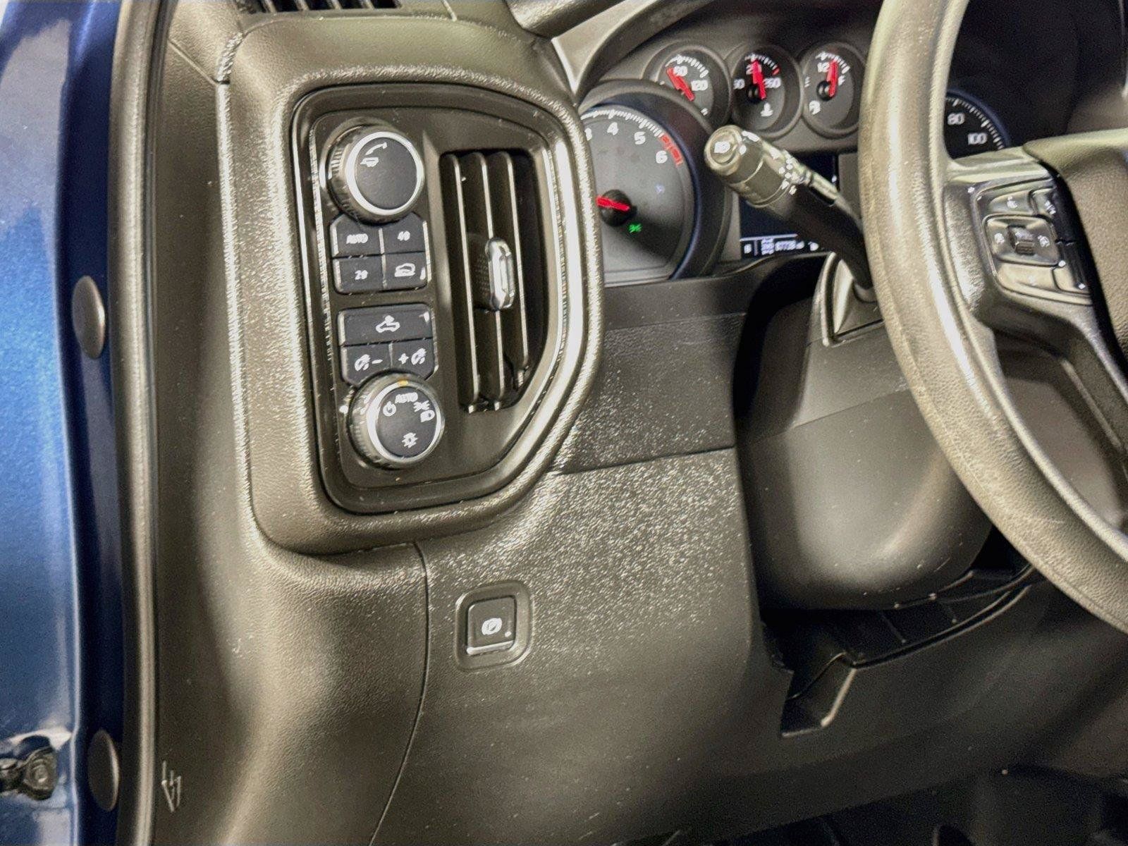 Used 2023 Chevrolet Silverado 1500 Custom AWD/4WD image 8