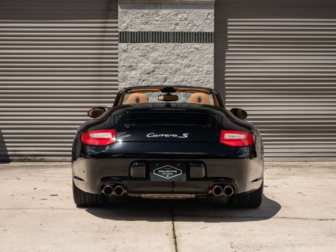 Used 2011 Porsche 911 Carrera S RWD image 6