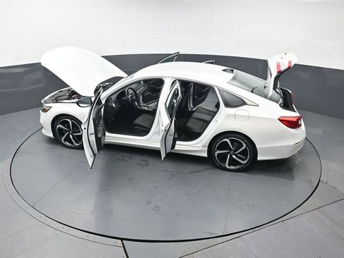 Certified 2022 Honda Accord Sport image 50