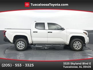 Used 2026 Toyota Tacoma SR w/ SR Upgrade Package AWD/4WD video 1