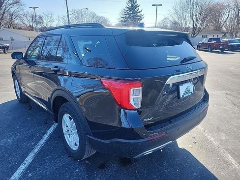 Certified 2023 Ford Explorer XLT w/ Equipment Group 202A image 10