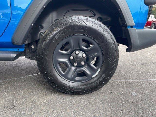 Used 2025 Jeep Wrangler Sport AWD/4WD image 33