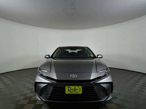 New 2026 Toyota Camry XLE image 7