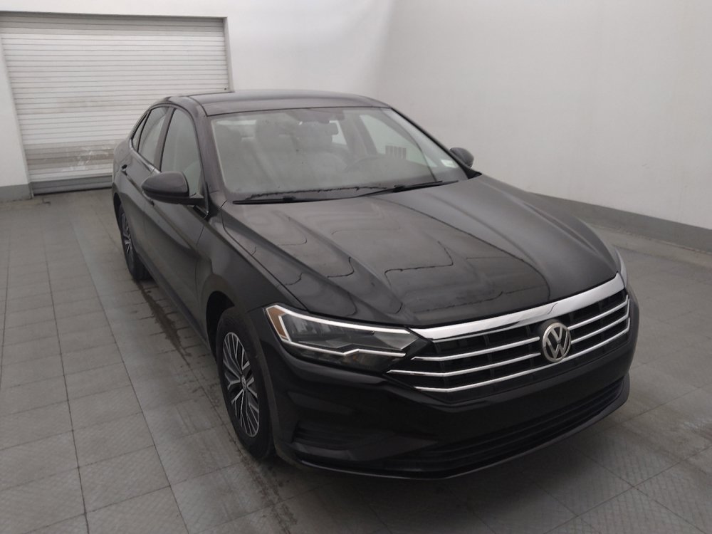 Used 2020 Volkswagen Jetta SE w/ SE Cold Weather Package FWD image 13
