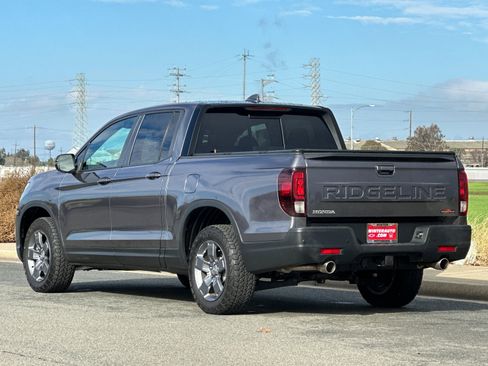 Certified 2024 Honda Ridgeline TrailSport image 6