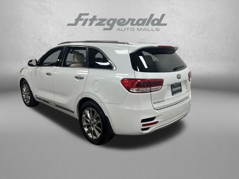 Used 2016 Kia Sorento SX image 3