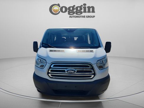 Used 2019 Ford Transit 350 XLT image 7