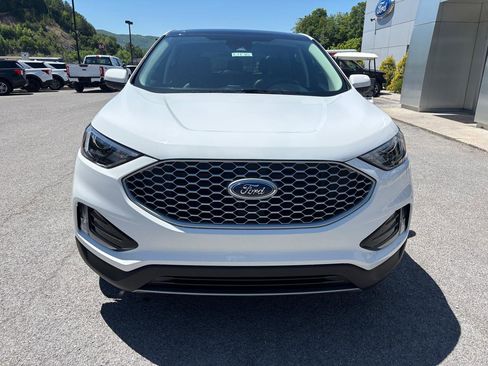 Used 2023 Ford Edge SEL w/ Convenience Package AWD/4WD image 7