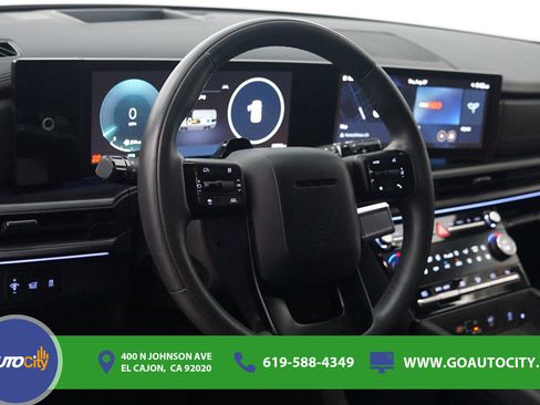 Used 2024 Hyundai Santa Fe Calligraphy AWD/4WD image 22