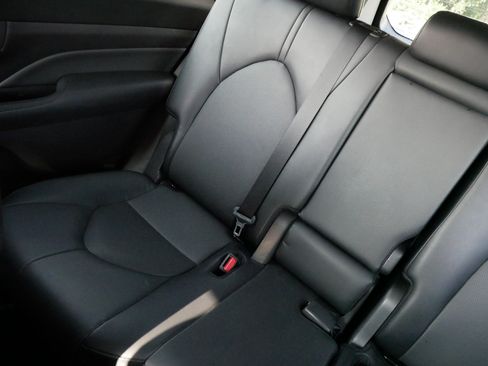 Used 2025 Toyota Grand Highlander AWD image 12