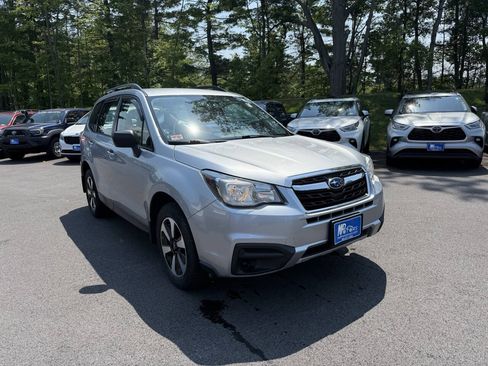 Used 2018 Subaru Forester 2.5i w/ Alloy Wheel Package AWD/4WD image 4